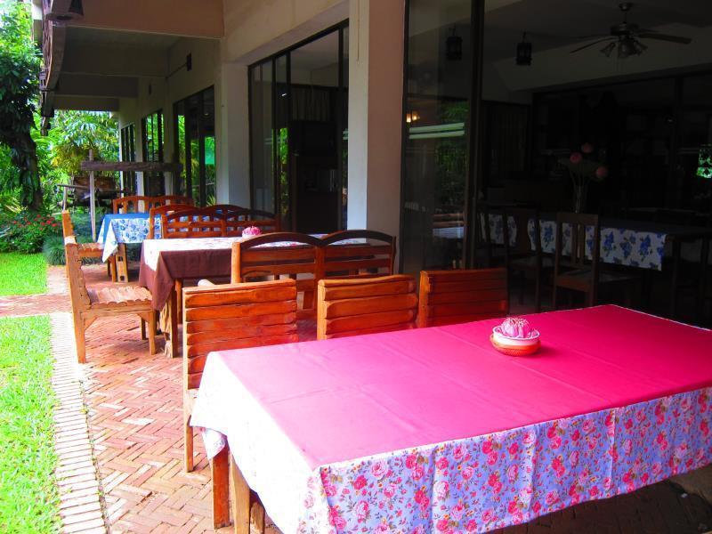Mae Rim Lagoon Bed & Bakery Buitenkant foto